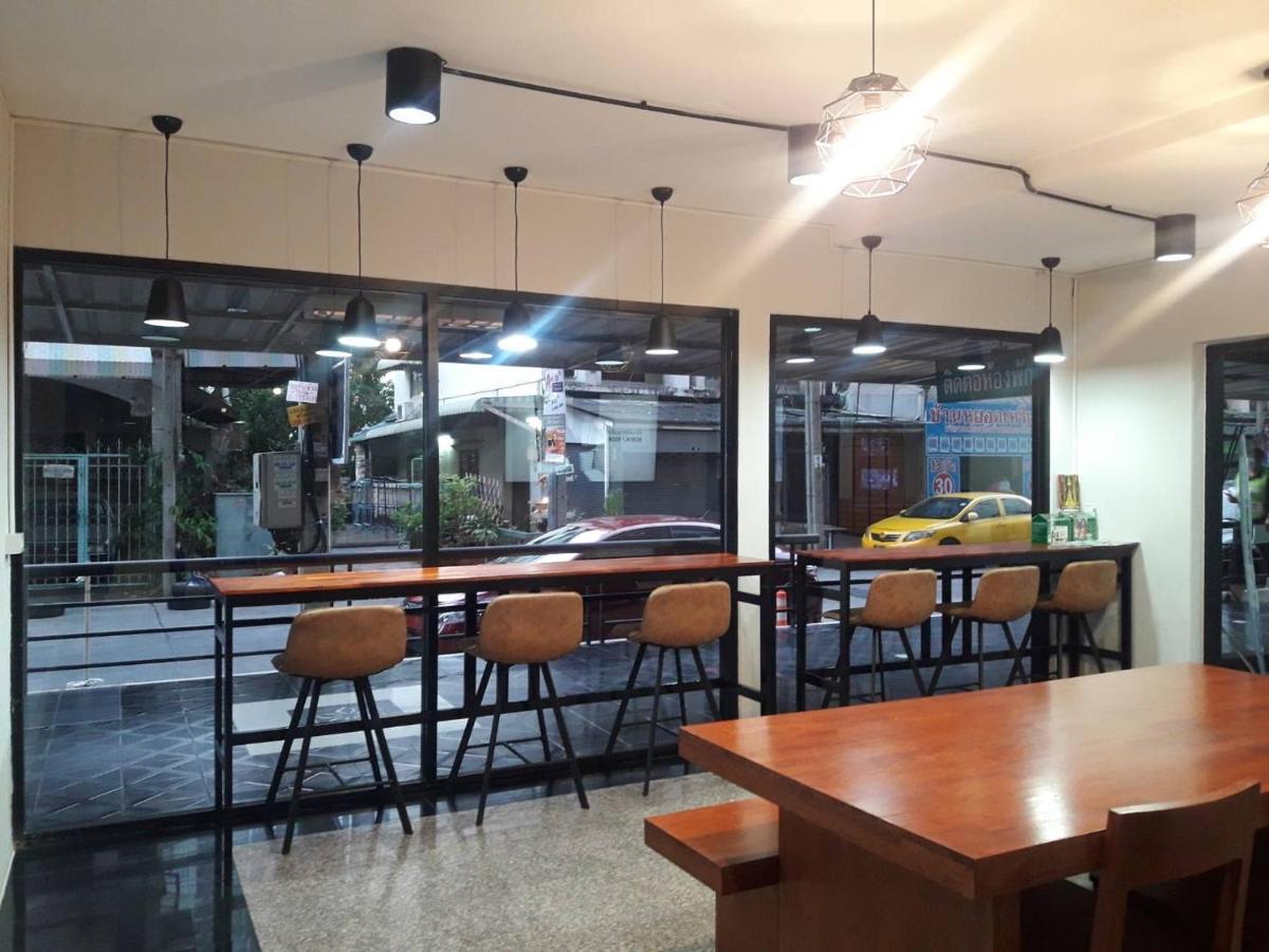 Baansuay Rattanathibet Apartment Nonthaburi Kültér fotó